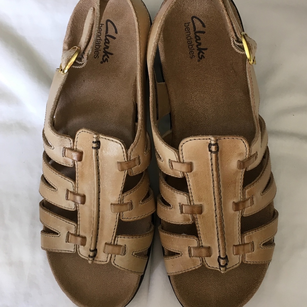 Clarks' Lexi Marigold Leather Sandals Size 9